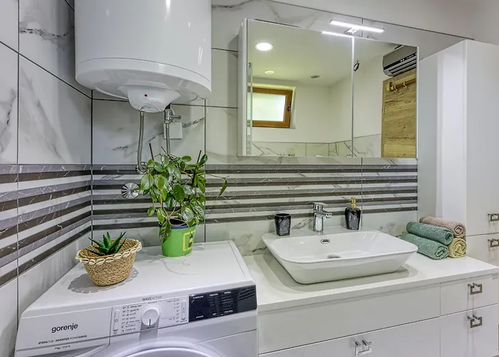 Merry's & Relax House - Happy Vikendica