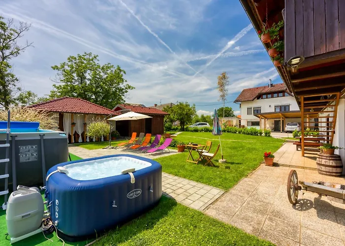 Vikendica Merry's & Relax House - Happy