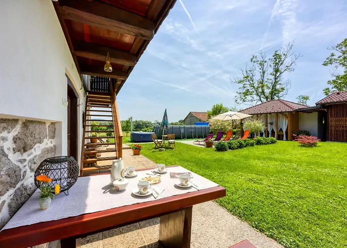 Vikendica Merry's & Relax House - Happy